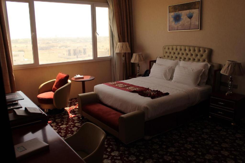 Al Salam Grand Hotel Al Buraimi Exterior photo